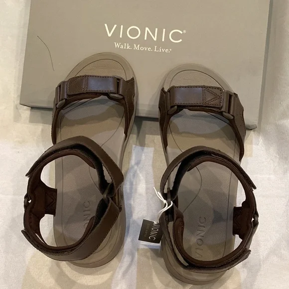 VIONIC canoe leo sandal in brown Vionic Canoe Leo Sandals Mens Size 13 Brown Leather  main image 3